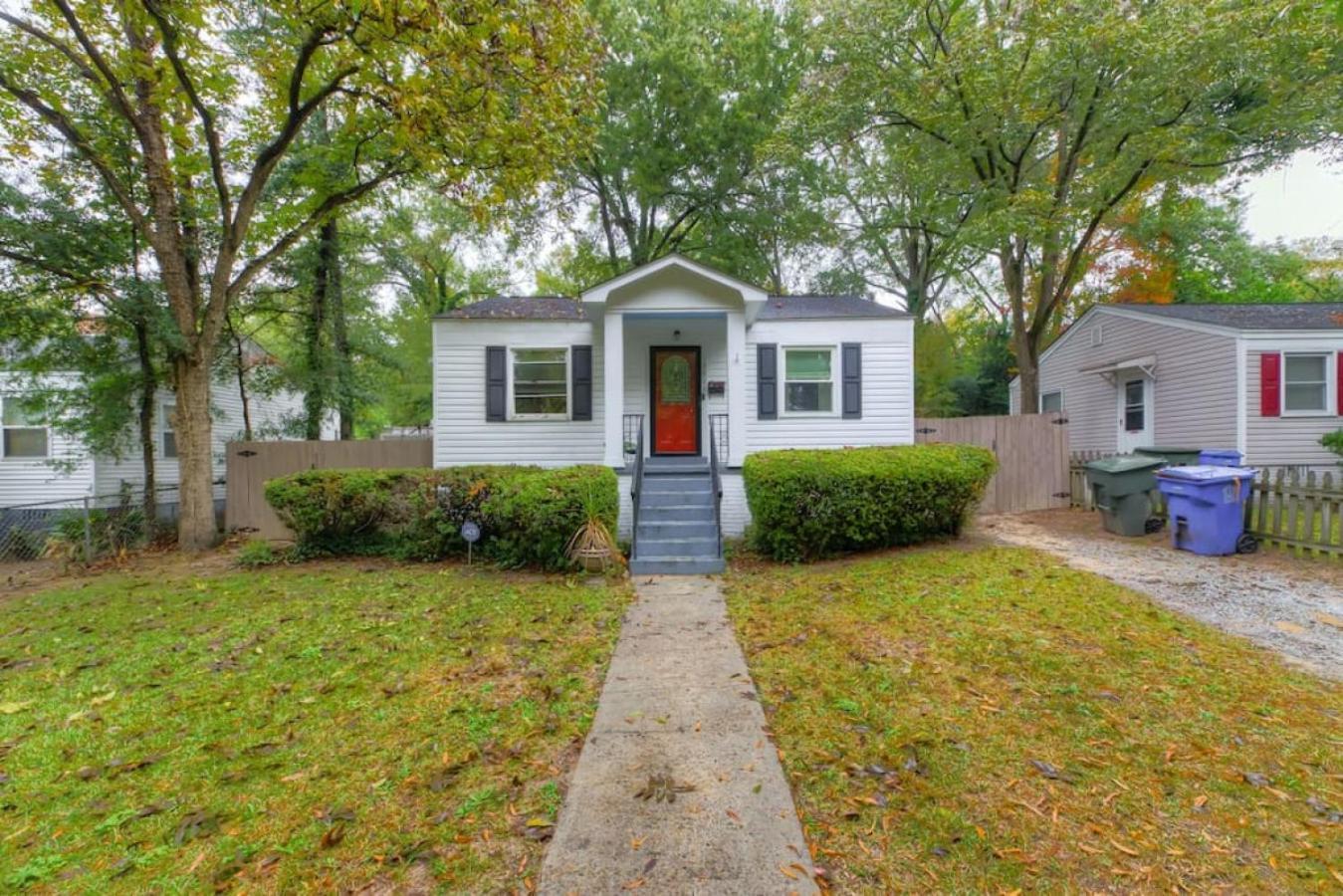Lounge On Lincoln-Pet Friendly Villa Columbia Exterior photo